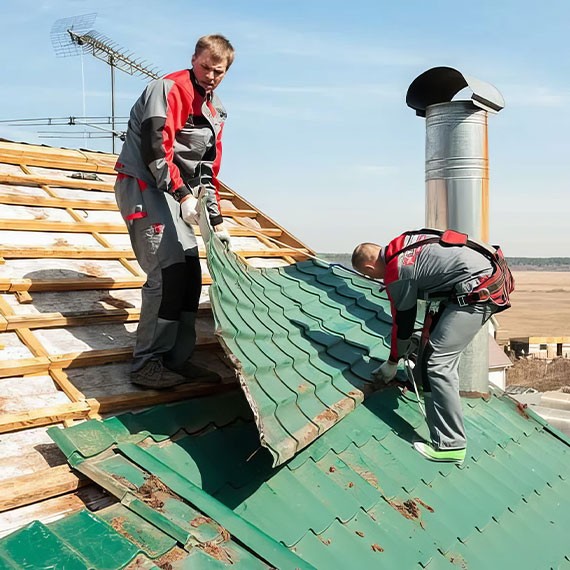 Демонтаж кровли и крыши в Макарьеве и Костромской области